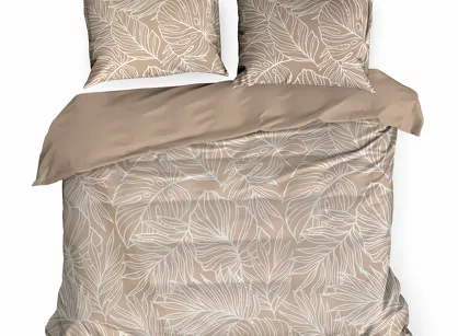 Pościel satynowa 160x200 SPRING 81 jasny brąz z wzorem białych wyrazistych liści z kolekcji Classic