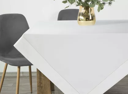Obrus elegancki 145x400 MADELE biały zdobiony srebrną lamówką