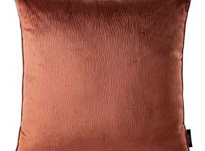 Poszewka welwetowa 40x40 LILI mahoniowa z wytłaczanym falującym wzorem