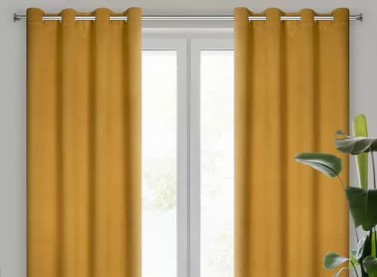 Zasłona na przelotkach 135x250 CARLO zaciemniająca miodowa jednokolorowa strukturalna