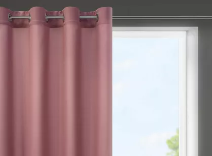 Zasłona na przelotkach 140x175 RITA jednokolorowa ciemny róż z miękkiej tkaniny