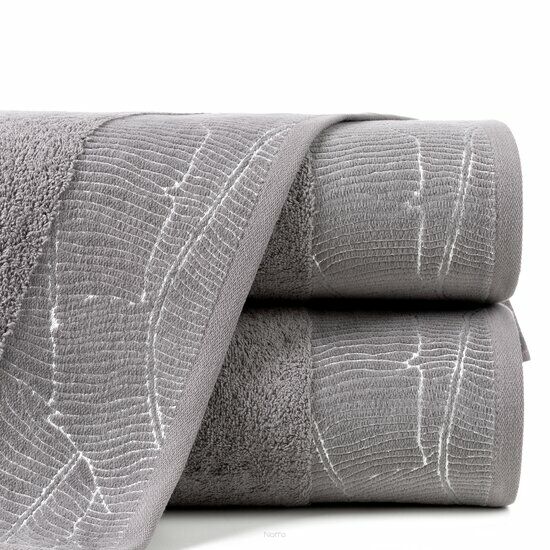 Ręcznik bawełniany 30x50 METALIC stalowy z bordiurą z wzorem liści bananowca i srebrną nicią