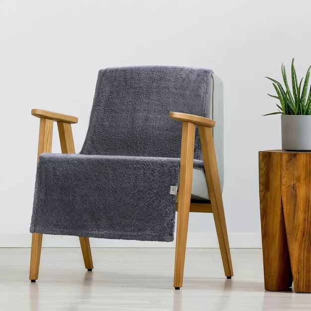 Koc na fotel 70x160 LORI stalowy puszysty jednokolorowy z kolekcji Design 91