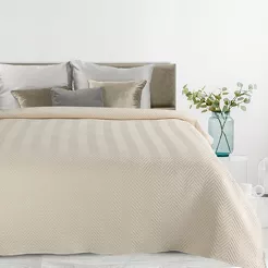 Narzuta jednokolorowa 220x240 LEN 3 kremowa pikowana w gęstą jodełkę imitująca len