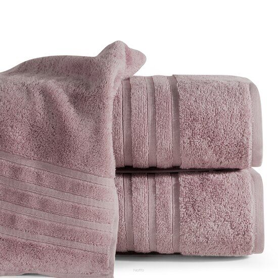 Ręcznik z bawełny egipskiej 70x140 LAVIN różowy z delikatną bordiurą w paski z kolekcji Premium