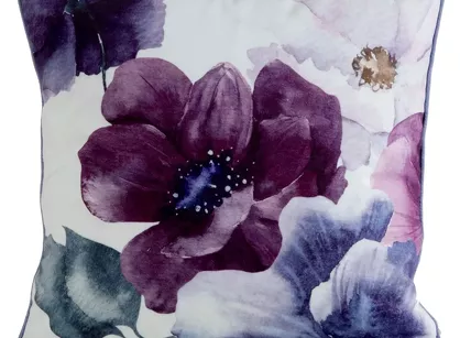 Poszewka welwetowa 45x45 VELVET 124 fioletowa z designerskim wzorem kwiatów obszyta lamówką