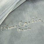Koc akrylowy 220x240 CLARA 1 Pierre Cardin srebrny jednokolorowy z wyhaftowanym logo - 6