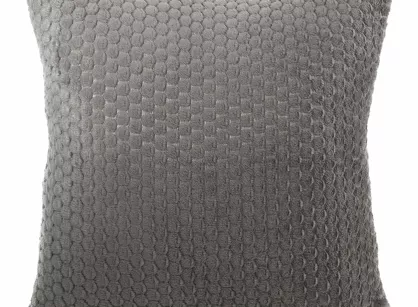 Poszewka jednokolorowa 40x40 ZOE grafitowa puszysta z efektem 3D