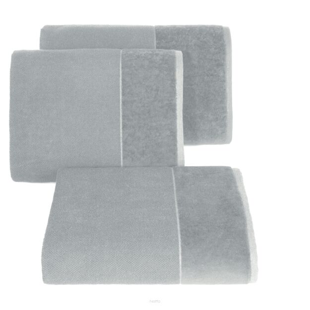 Ręcznik bawełniany 50x90 LUCY srebrny gładki z welurową szeroką bordiurą