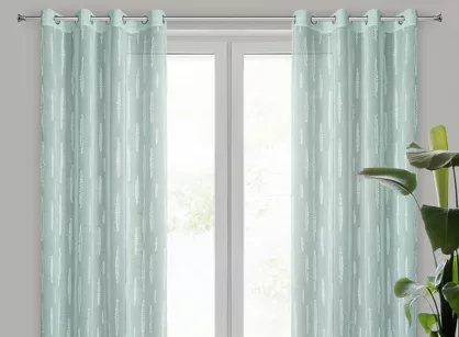 Zasłona na przelotkach 140x250 ALENI miętowa z aplikacją w sopelki