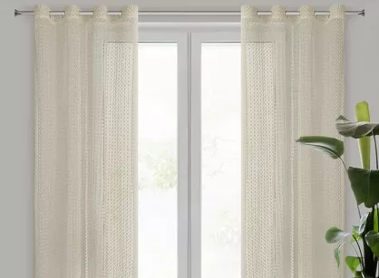 Firana na przelotkach 140x250 MIRELLA beżowa o strukturze siatki