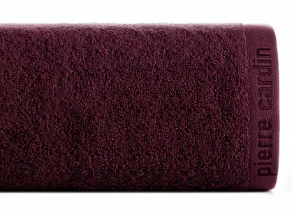 Ręcznik 50x90 EVI Pierre Cardin burgund zdobiony bordiurą w kolorze ręcznika z logo marki