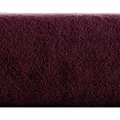 Ręcznik 50x90 EVI Pierre Cardin burgund zdobiony bordiurą w kolorze ręcznika z logo marki