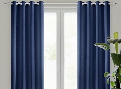 Zasłona na przelotkach 140x250 RITA jednokolorowa granatowa z miękkiej tkaniny