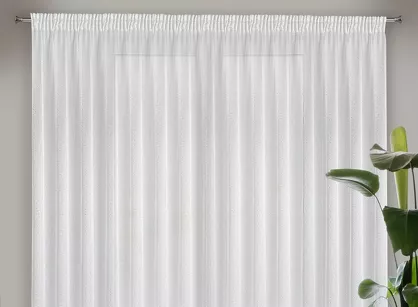 Firana na taśmie 300x250 SIBEL biała ze srebrnym nadrukiem drobnych rombów