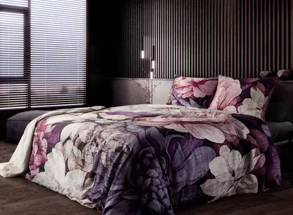 Pościel z makosatyny 160x200 REINA 35 różowa fioletowa z nadrukiem wyrazistych kwiatów z kolekcji Reina Line