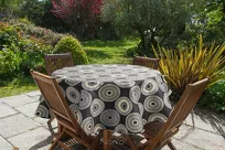 Nakładka na taras 40x140 GARDEN 19 czarna wodoodporna beżowy wzór w mandale - 5