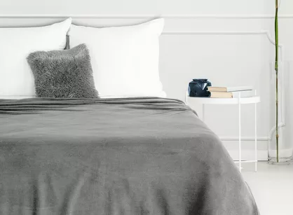 Koc jednokolorowy 150x200 SIMPLE 1 srebrny wyjątkowo miękki