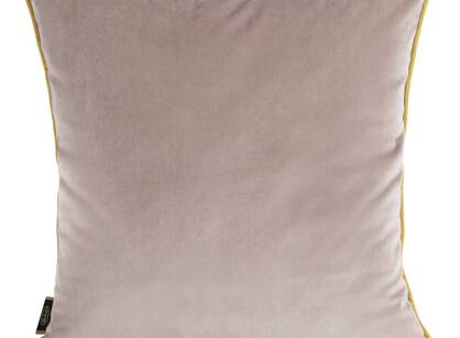 Poszewka welwetowa 45x45 VELVET 56 jednokolorowa różowa zdobiona kontrastową lamówką