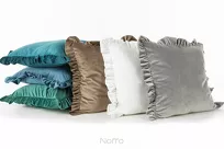 Poszewka welwetowa 45x45 jednokolorowa VELVET 25 niebieska z falbanami - 6