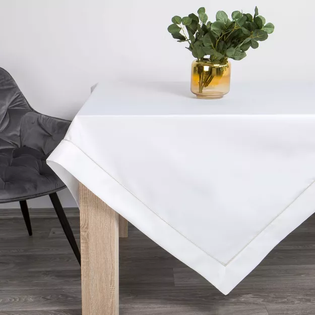 Obrus elegancki 140x180 MADELE biały zdobiony złotą lamówką