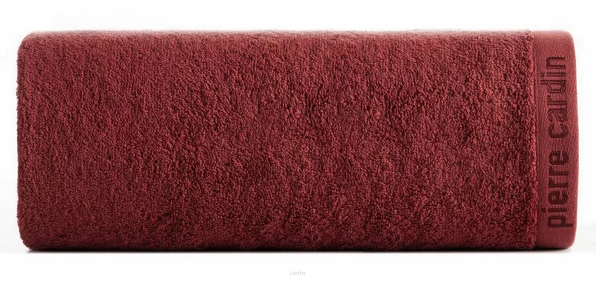 Ręcznik 30x50 EVI Pierre Cardin ceglasty zdobiony bordiurą w kolorze ręcznika z logo marki