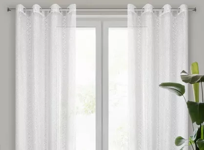 Firana na przelotkach 140x250 AMANDA biała z pajęczej siateczki