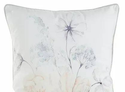 Poszewka welwetowa 45x45 VELVET 127 kremowa z designerskim beżowym wzorem botanicznym obszyta lamówką