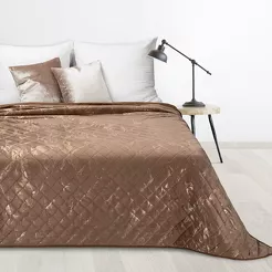 Narzuta welwetowa 220x240 LUIZ 6 ciemny beż pikowana ze złotym przecieranym wzorem efekt 3D Design 91