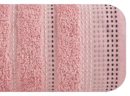 Ręcznik 70x140 POLA pudrowy z kolorową bordiurą zakończoną stebnowaniem 500 g/m2