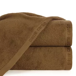 Ręcznik 50x90 EVI Pierre Cardin miodowy zdobiony bordiurą w kolorze ręcznika z logo marki