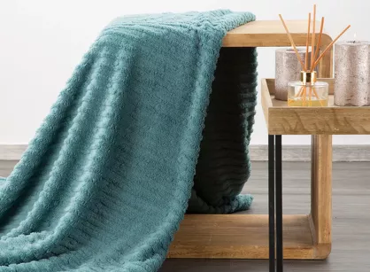 Koc 200x220 LISA miętowy wytłaczany z efektem 3D z kolekcji Design 91