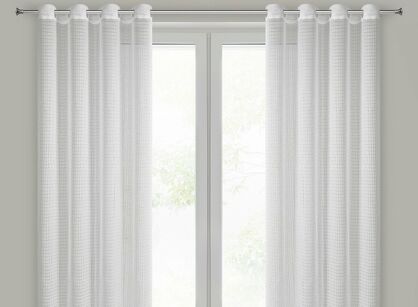 Firana na przelotkach 140x250 ELIRA biała struktura siatki