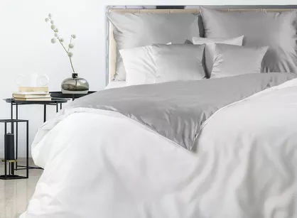 Pościel satynowa 160x200 NOVA 3 dwukolorowa gładka biała srebrna