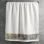 Ręcznik 70x140 EVA 17 Eva Minge biały zdobiony bordiurą z botanicznym wzorem w liście z kolekcji Premium - 3