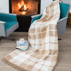 Koc bawełniany 150x200 1012-1 beżowy w kratkę z frędzlami