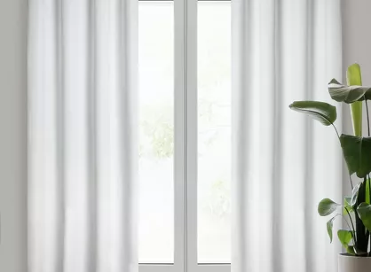 Zasłona na przelotkach 140x250 MELANIE welwetowa biała o aksamitnej strukturze