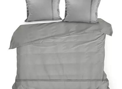 Pościel satynowa 160x200 HAFT 4 srebrna zdobiona srebrnym haftem z kolekcji Premium