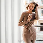 Firana na przelotkach 135x250 ROSSI biała z lejącej tkaniny z delikatnym nadrukiem - 9