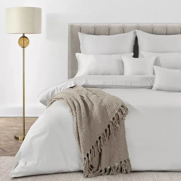 Pościel z makosatyny 160x200 ELEGANT 1A Eva Minge biała z ozdobną kantą i haftem 