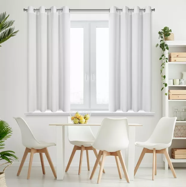 Zasłona na przelotkach 140x175 RITA jednokolorowa biała z miękkiej tkaniny