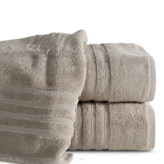 Ręcznik z bawełny egipskiej 50x90 LAVIN beżowy z delikatną bordiurą w paski z kolekcji Premium