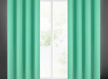 Zasłona na przelotkach 140x250 ADORE miętowa z jednobarwnej gładkiej tkaniny Design 91