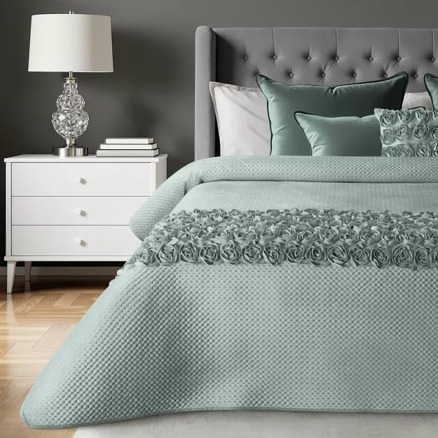 Narzuta welwetowa 220x240 ROSES Eva Minge miętowa z pasem róż 3D