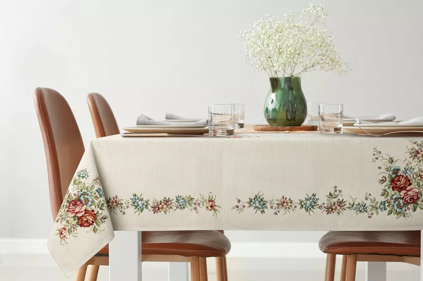 Obrus gobelinowy 140x180 1233 naturalny z wzorem kwiatowym