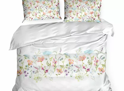 Pościel satynowa 220x200 SPRING 24 biała z wzorem roślinnym z kolekcji Classic