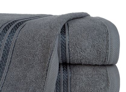 Ręcznik bawełniany 70x140 LORI grafitowy z delikatną bordiurą z błyszczącą nicią 