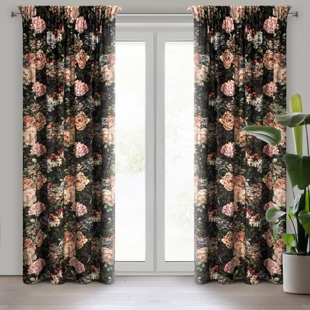 Zasłona na taśmie 140x270 RUBENS welwetowa czarna w pudrowy wzór różany