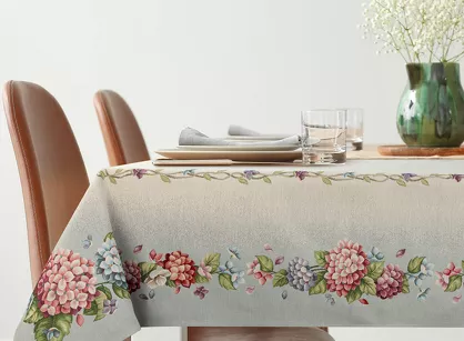 Obrus gobelinowy 140x180 1227 popielaty z wzorem kwiatów hortensji