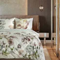 Pościel z makosatyny 220x200 ROSALIA biała pudrowy wzór kwiatowy dwustronna Premium